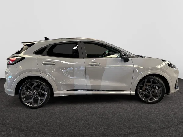FORD Puma ST (2022) — foto 21 van 24