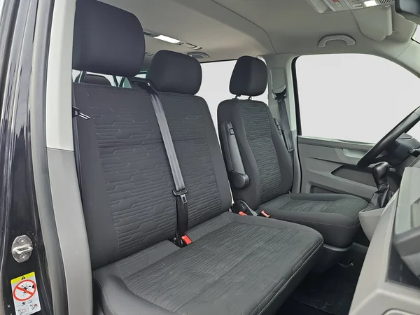 VOLKSWAGEN Transp T6.1 1200 Caravelle Lwb (2022) — foto 13 van 27
