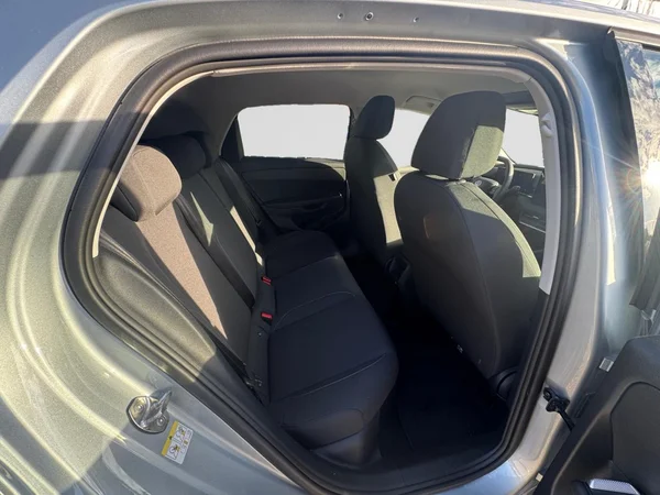 VOLKSWAGEN ID.Polo (2026) — foto 4 van 19