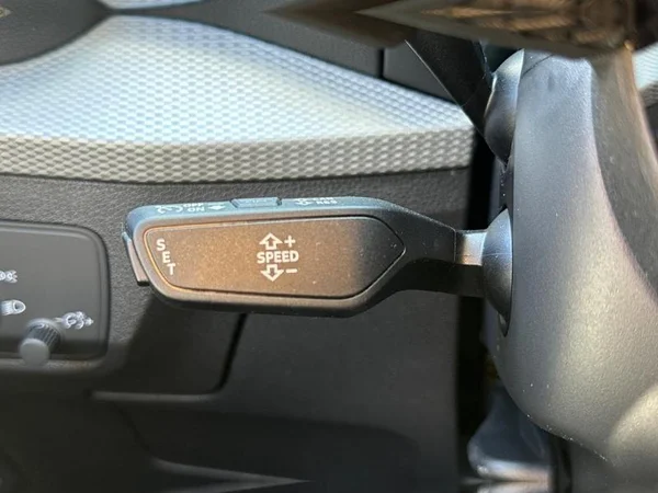 AUDI Q2 Dsl (2021) — foto 15 van 31