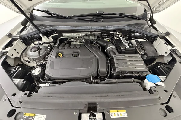 Volkswagen Tiguan (2022) — foto 8 van 37