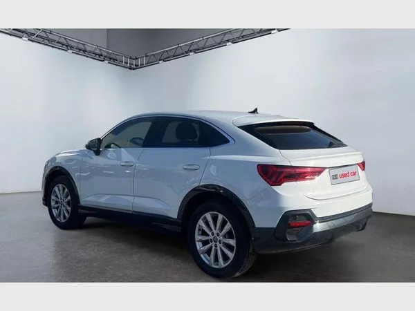 Audi Q3 Sportback (2020) — foto 26 van 29