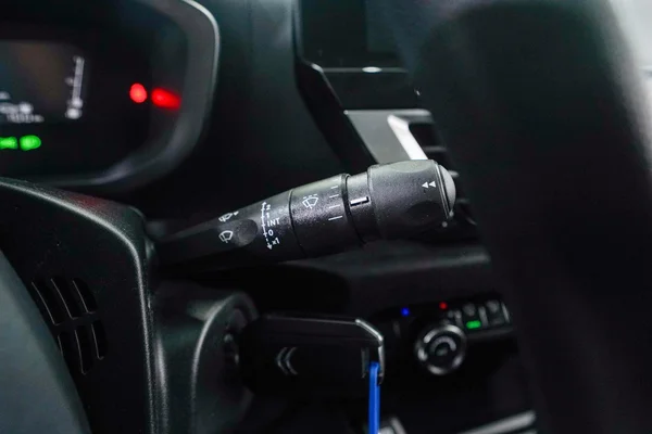 Citroen C4 (2022) — foto 11 van 39