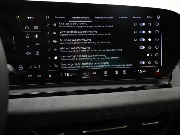 AUDI Q6 e-tron (2026) — foto 11 van 33