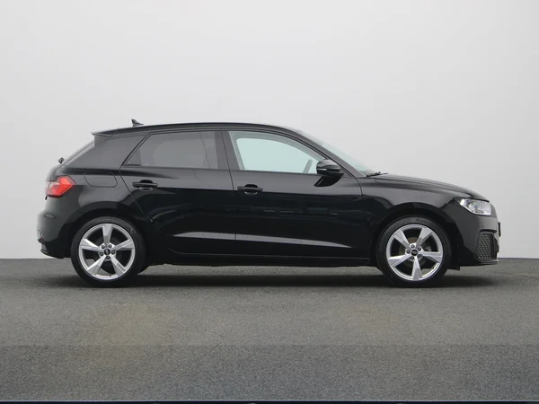 AUDI A1 Sportback (2023) — foto 19 van 20