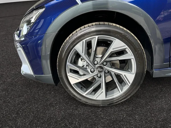 AUDI A3 Allstreet (2025) — foto 6 van 14