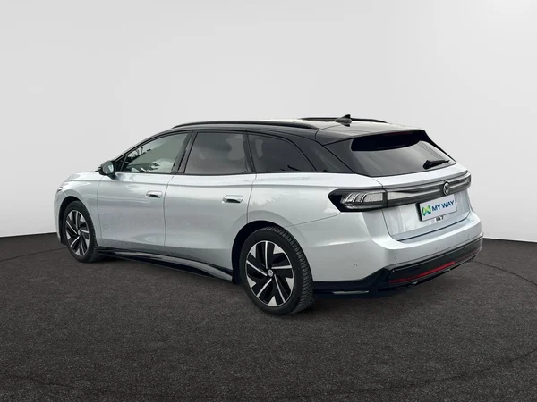 VOLKSWAGEN ID.7 Tourer (2026) — foto 8 van 18