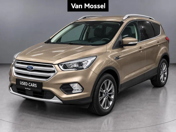 Ford Kuga (2019) — foto 1 van 4