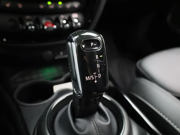 MINI Clubman (2023) — foto 26 van 48