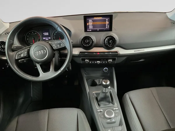 AUDI Q2 (2017) — foto 2 van 23
