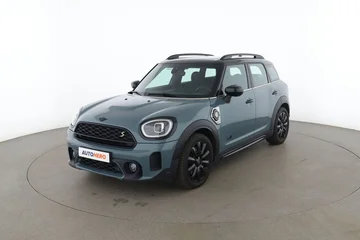 MINI Countryman c7739ab8-1187-438f-96cb-b73e51953156