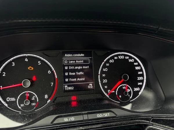 VOLKSWAGEN T-Cross (2019) — foto 14 van 26