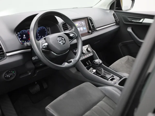 Škoda Karoq (2022) — foto 7 van 40