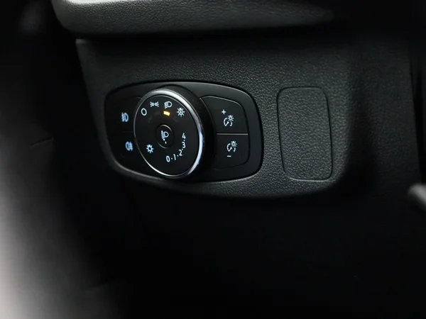 Ford Focus (2023) — foto 10 van 37