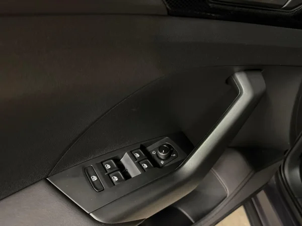 VOLKSWAGEN T-Cross (2026) — foto 7 van 24