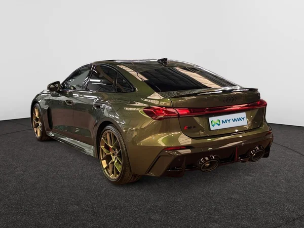 AUDI RS 5 PHEV (2026) — foto 18 van 24