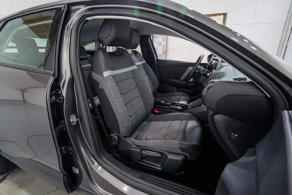 Citroen C4 (2024) — foto 6 van 86