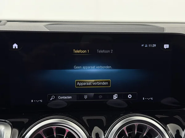 MERCEDES EQB 250 (2022) — foto 13 van 35