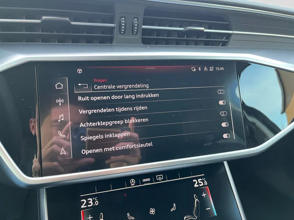 AUDI A6 Avant (2026) — foto 2 van 24