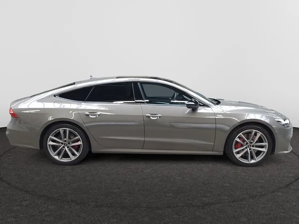 AUDI A7 Sportback PHEV (2025) — foto 12 van 16