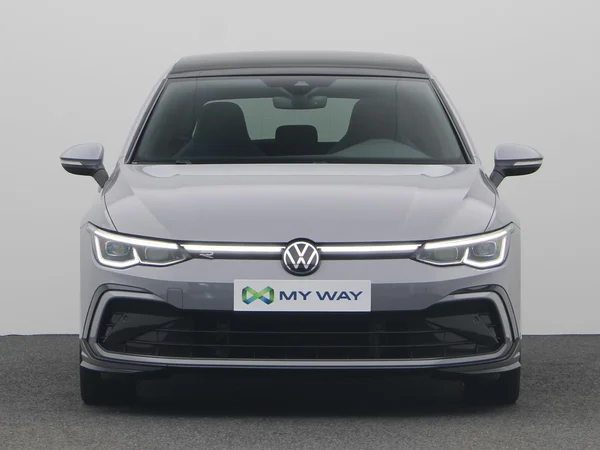VOLKSWAGEN Golf VIII (2023) — foto 16 van 20