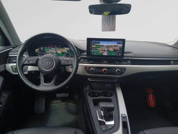 AUDI A4 Avant (2023) — foto 15 van 18