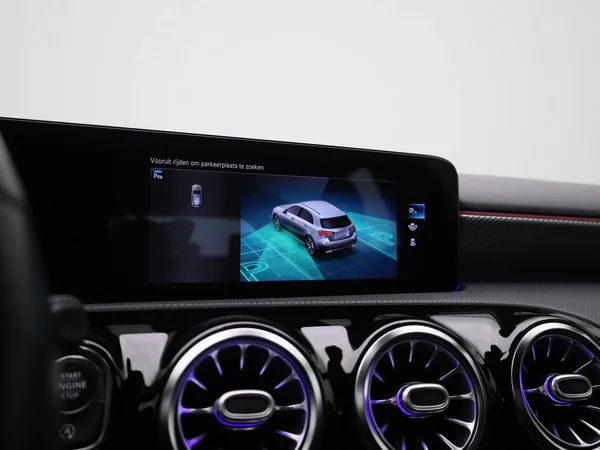 Mercedes-Benz A-Klasse (2020) — foto 22 van 38