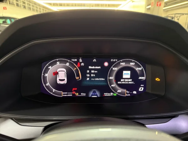 Cupra Formentor (2024) — foto 8 van 30