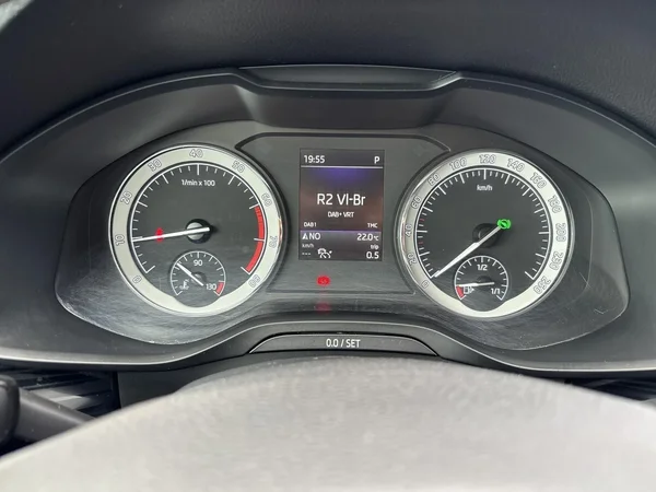 Škoda Kodiaq (2018) — foto 3 van 23
