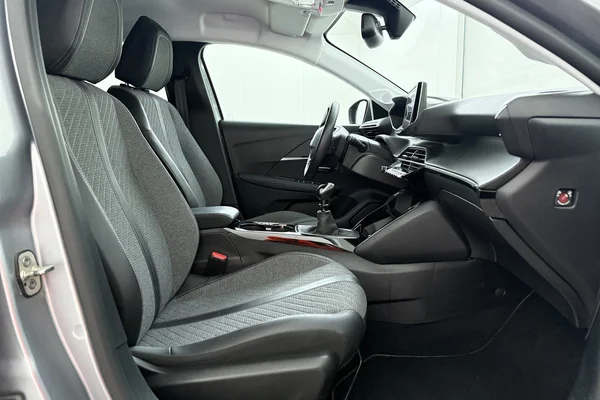 Peugeot 208 (2024) — foto 16 van 18