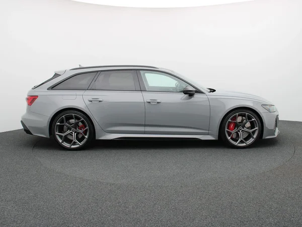 Audi RS6 (2024) — foto 24 van 27