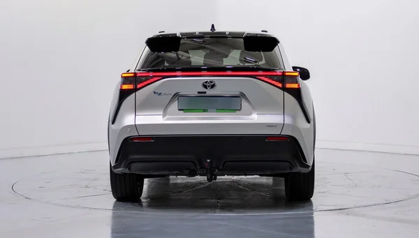 Toyota BZ4X (2024) — foto 34 van 63