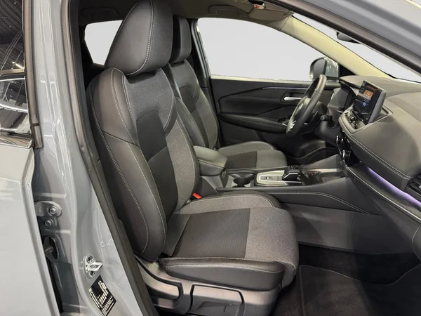 NISSAN Qashqai (2025) — foto 8 van 24
