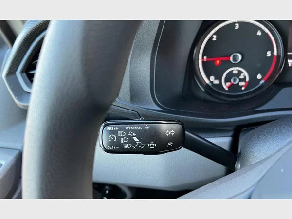 Volkswagen Transporter T6.1 1000 Fou Swb (2024) — foto 16 van 31