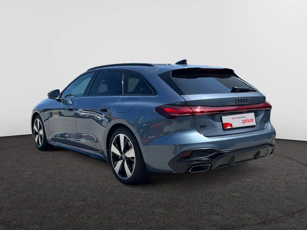 AUDI A5 Avant e-hybrid (PHEV) (2025) — foto 10 van 16