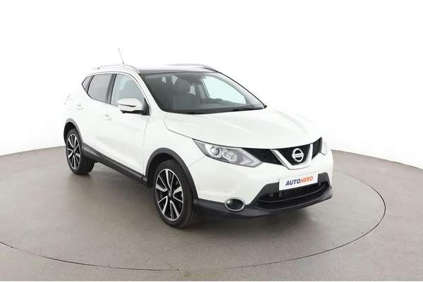 Nissan Qashqai (2016) — foto 14 van 16