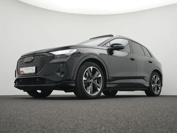 AUDI Q4 e-tron (2025) — foto 23 van 30