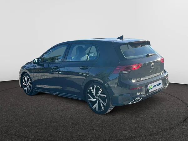 VOLKSWAGEN Golf VIII (2022) — foto 8 van 18