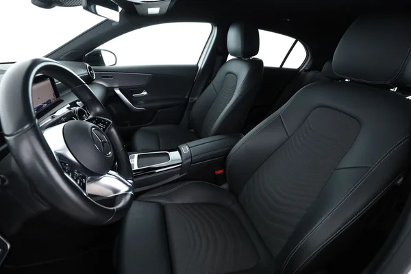 Mercedes-Benz A-Klasse (2023) — foto 16 van 16