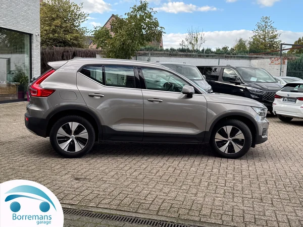 Volvo XC-40 (2020) — foto 35 van 44