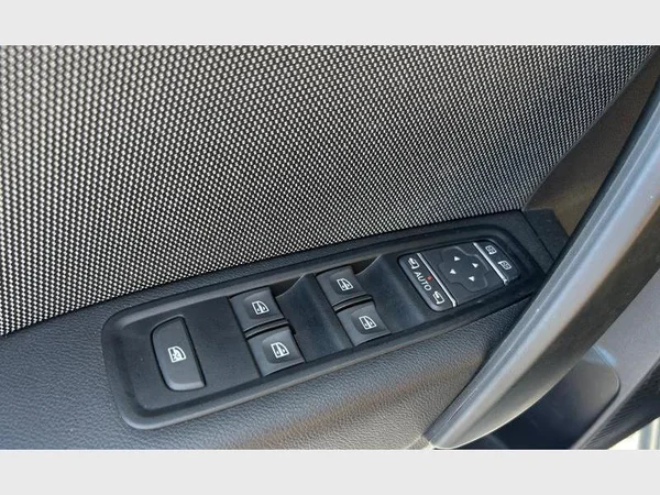 Nissan TOWNSTAR (2023) — foto 6 van 29