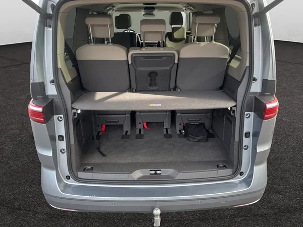 VOLKSWAGEN Multivan T7 Long (2025) — foto 13 van 22