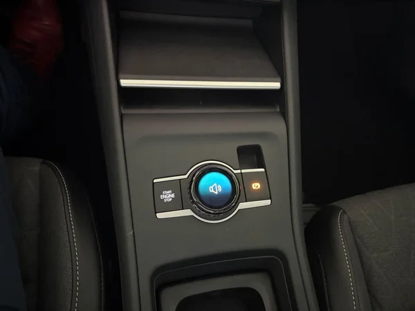 VOLKSWAGEN Tiguan (2026) — foto 3 van 24