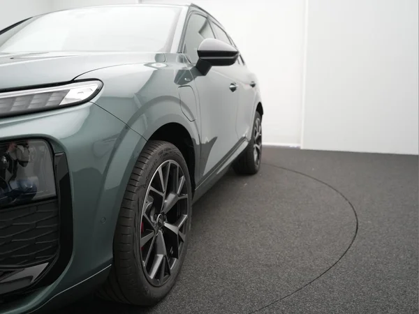 AUDI Q3 SUV e-hybrid (PHEV) (2026) — foto 16 van 35