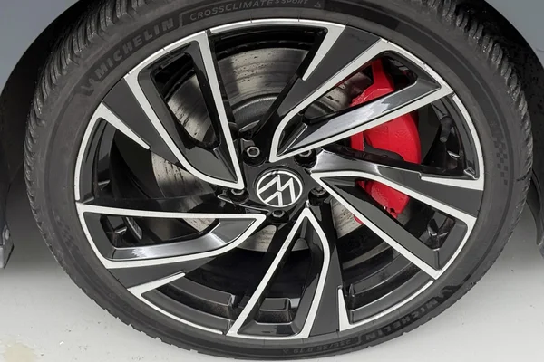 Volkswagen Golf VIII GTI (2020) — foto 22 van 34