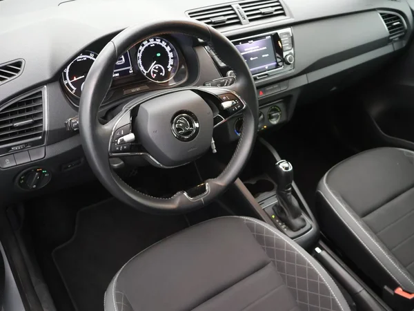 SKODA Fabia (2021) — foto 11 van 24