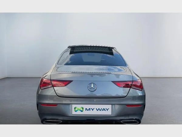 Mercedes-Benz CLA 180 (2022) — foto 26 van 28