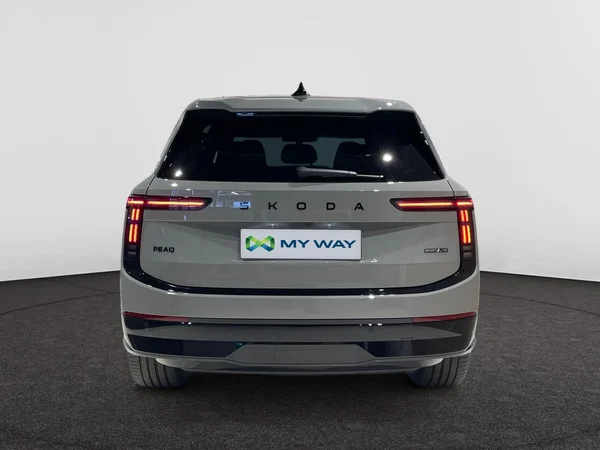 SKODA Peaq (2026) — foto 2 van 23