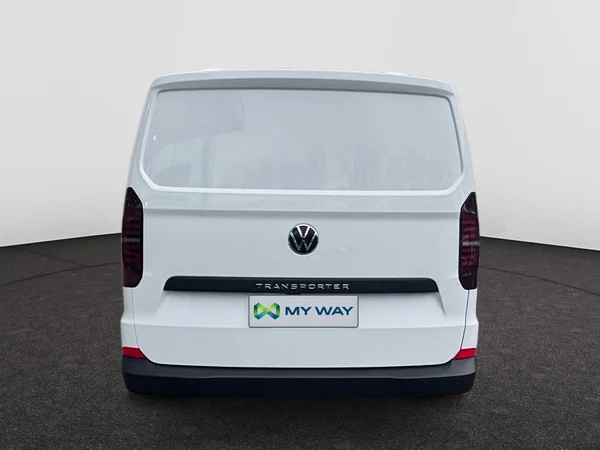 VOLKSWAGEN Transporter T7 28 Fou Swb (2025) — foto 9 van 14