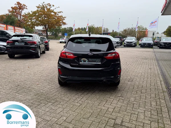 Ford Fiesta (2018) — foto 25 van 28